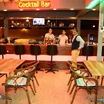 Alenz Hotel